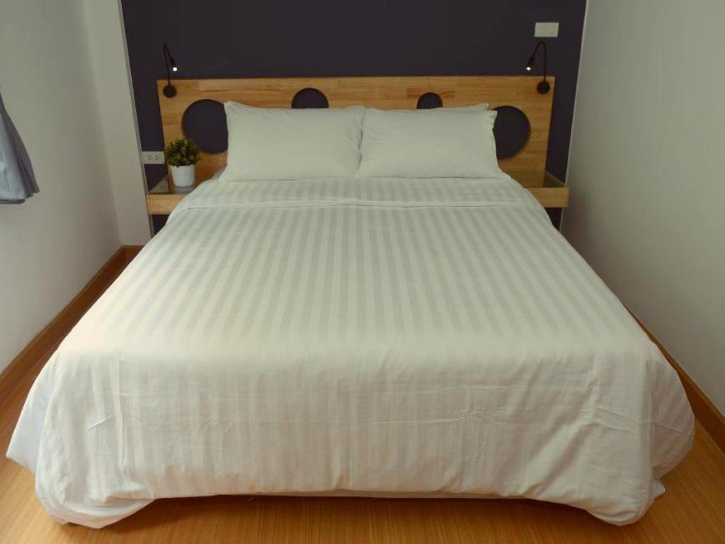 Mybed Ratchada Banguecoque Exterior foto